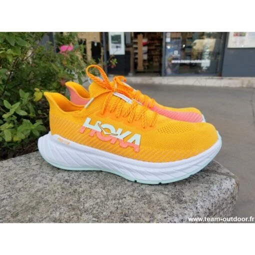HOKA Carbon X 3 Homme Radiant Yellow / Camellia – Image 2