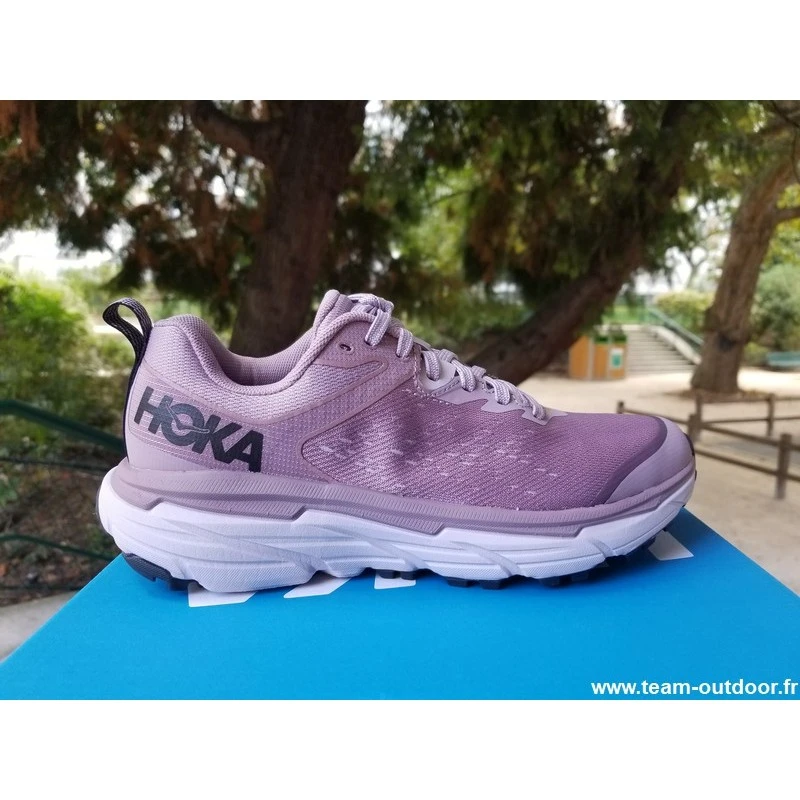 HOKA Challenger ATR 6 Femme Elderberry / Lilac Marble 2 HOKA Challenger ATR 6 Femme Elderberry / Lilac Marble – Image 2
