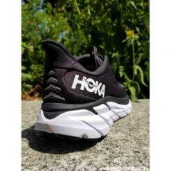 HOKA Clifton 8 Femme Black / White 10 HOKA Clifton 8 Femme Black / White -Hoka Soldes Magasin hoka clifton 8 femme black white 4