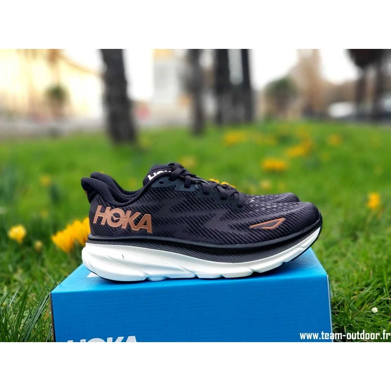 HOKA Clifton 9 Femme Black / Copper 2 HOKA Clifton 9 Femme Black / Copper – Image 2