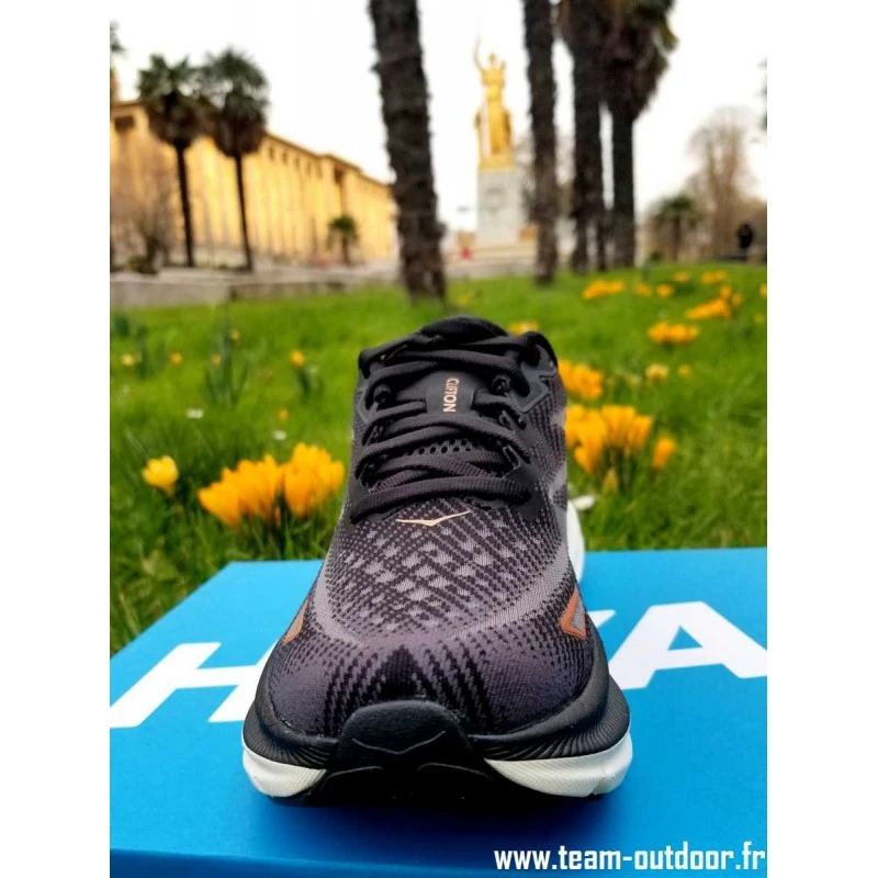 HOKA Clifton 9 Femme Black / Copper 3 HOKA Clifton 9 Femme Black / Copper – Image 3