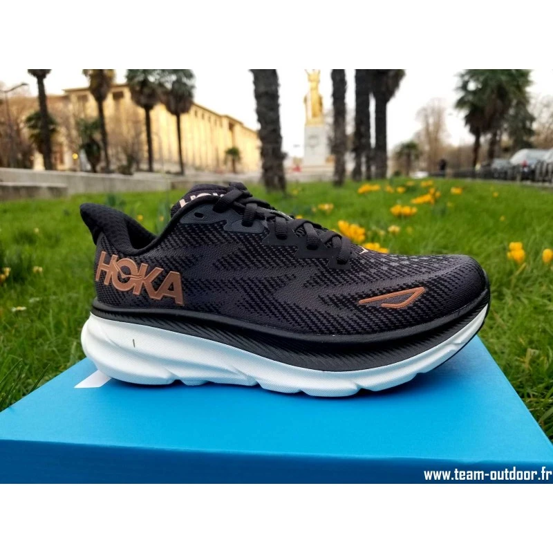 HOKA Clifton 9 Femme Black / Copper 4 HOKA Clifton 9 Femme Black / Copper – Image 4