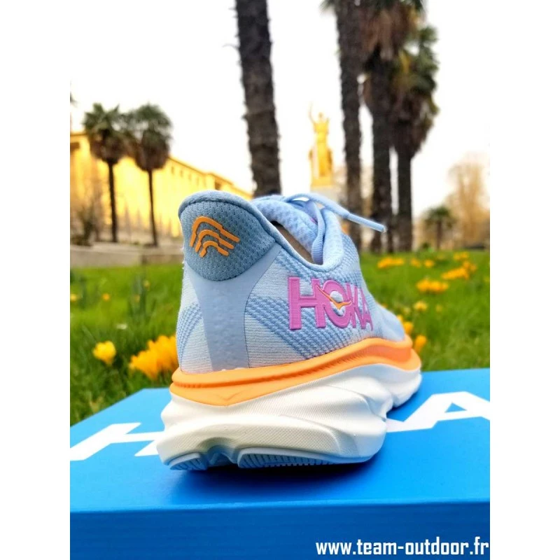 HOKA Clifton 9 Wide Femme Airy Blue / Ice Water 7 HOKA Clifton 9 Wide Femme Airy Blue / Ice Water – Image 7