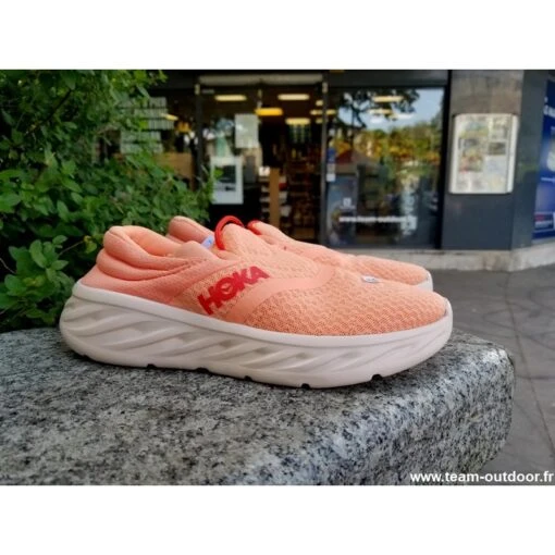 HOKA Ora Recovery Shoe 2 Femme Cantaloupe / Fiesta – Image 2