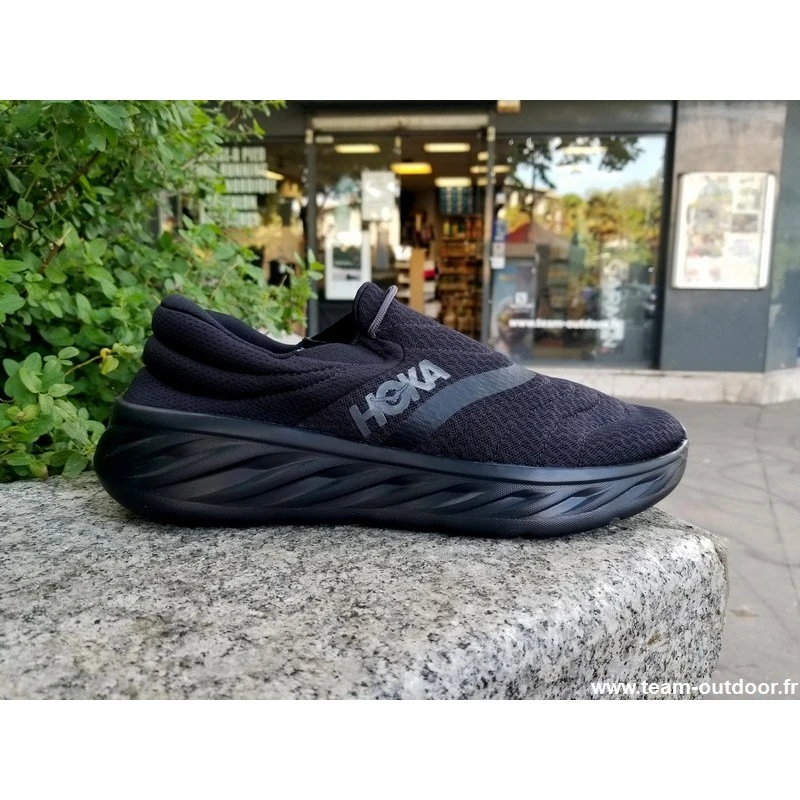 HOKA Ora Recovery Shoe 2 Homme Black / Black 4 HOKA Ora Recovery Shoe 2 Homme Black / Black – Image 4