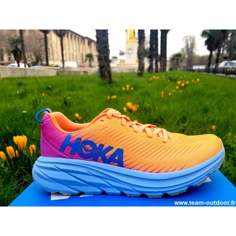 HOKA Rincon 3 Femme Mock Orange / Cyclamen 3 HOKA Rincon 3 Femme Mock Orange / Cyclamen – Image 3