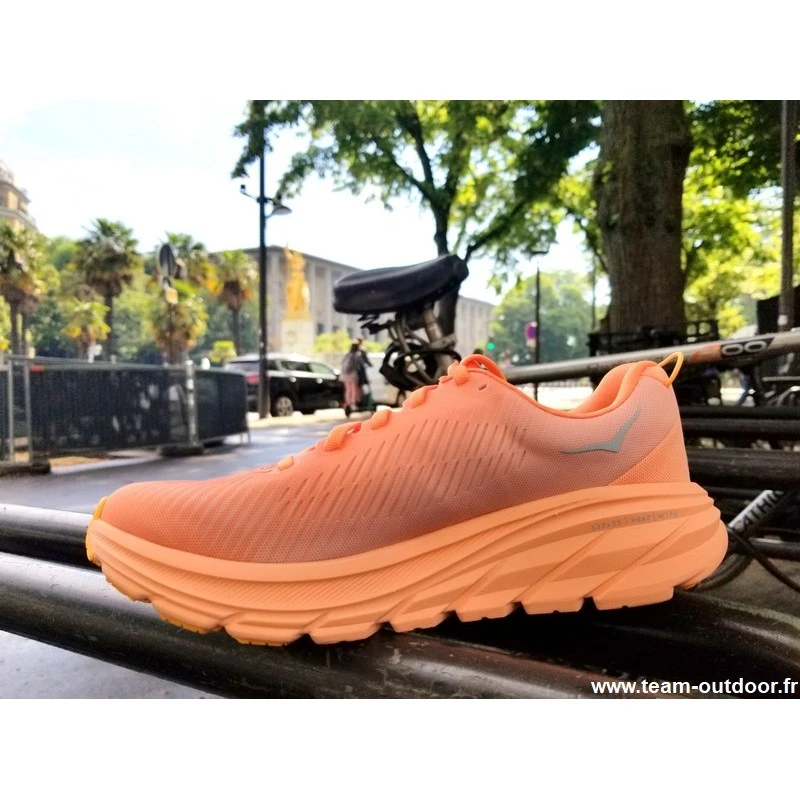 HOKA Rincon 3 Femme Shell Coral / Peach Parfait 7 HOKA Rincon 3 Femme Shell Coral / Peach Parfait – Image 7