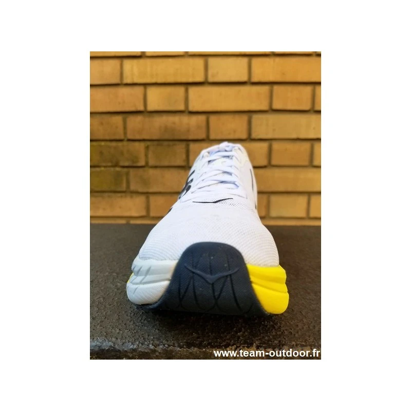 HOKA Rocket X Homme White / Evening Primrose 3 HOKA Rocket X Homme White / Evening Primrose – Image 3