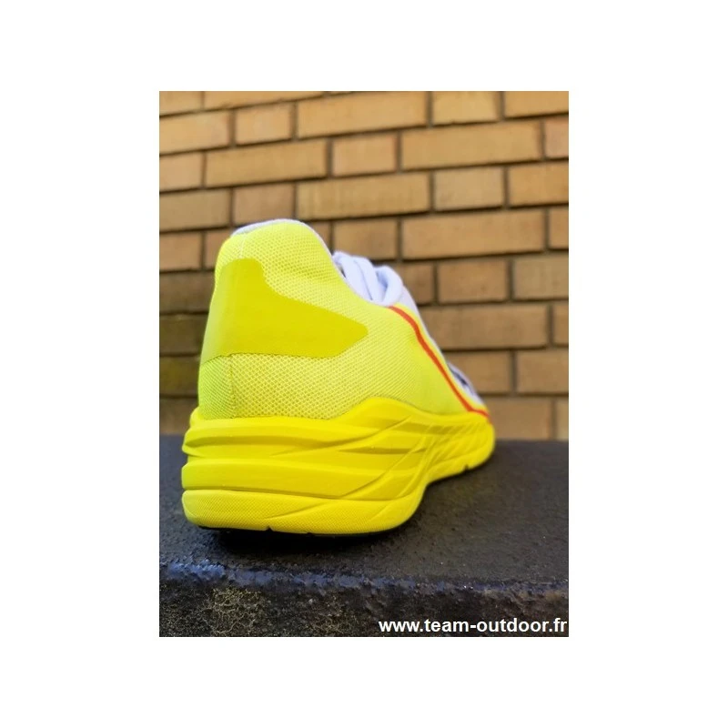 HOKA Rocket X Homme White / Evening Primrose 4 HOKA Rocket X Homme White / Evening Primrose – Image 4
